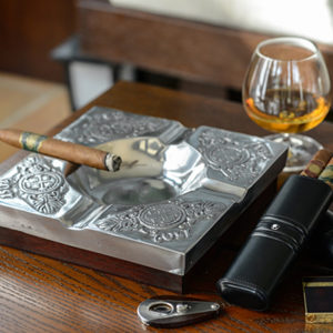 1502 Ashtray
